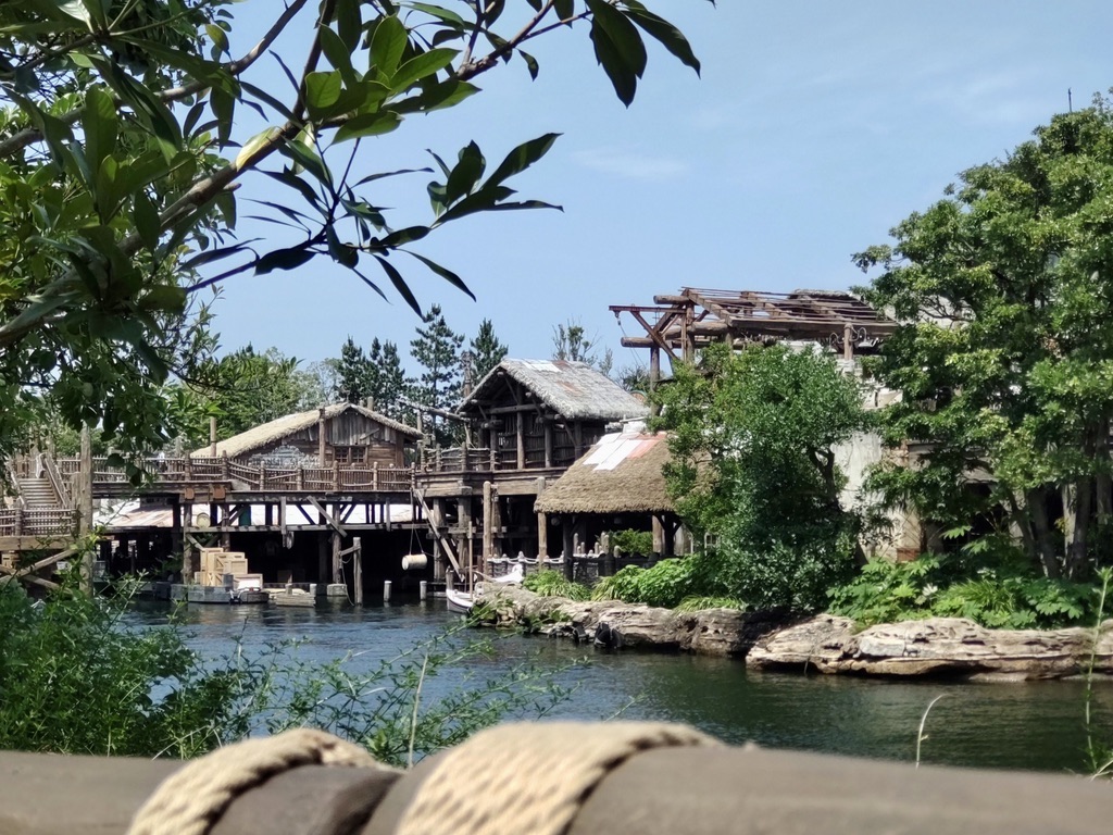 A view of the Lost River Delta with buildings standing over the river