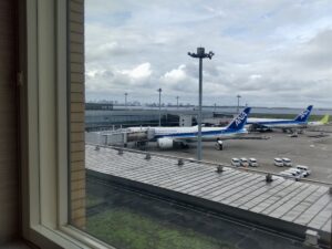 A Relaxing Stay at Haneda Excel Hotel Tokyu | Airport Views & Tokyo Monorail Ride